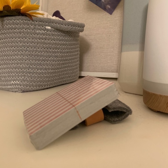 HEART & Hand Playing Cards - Picture 5 of 8